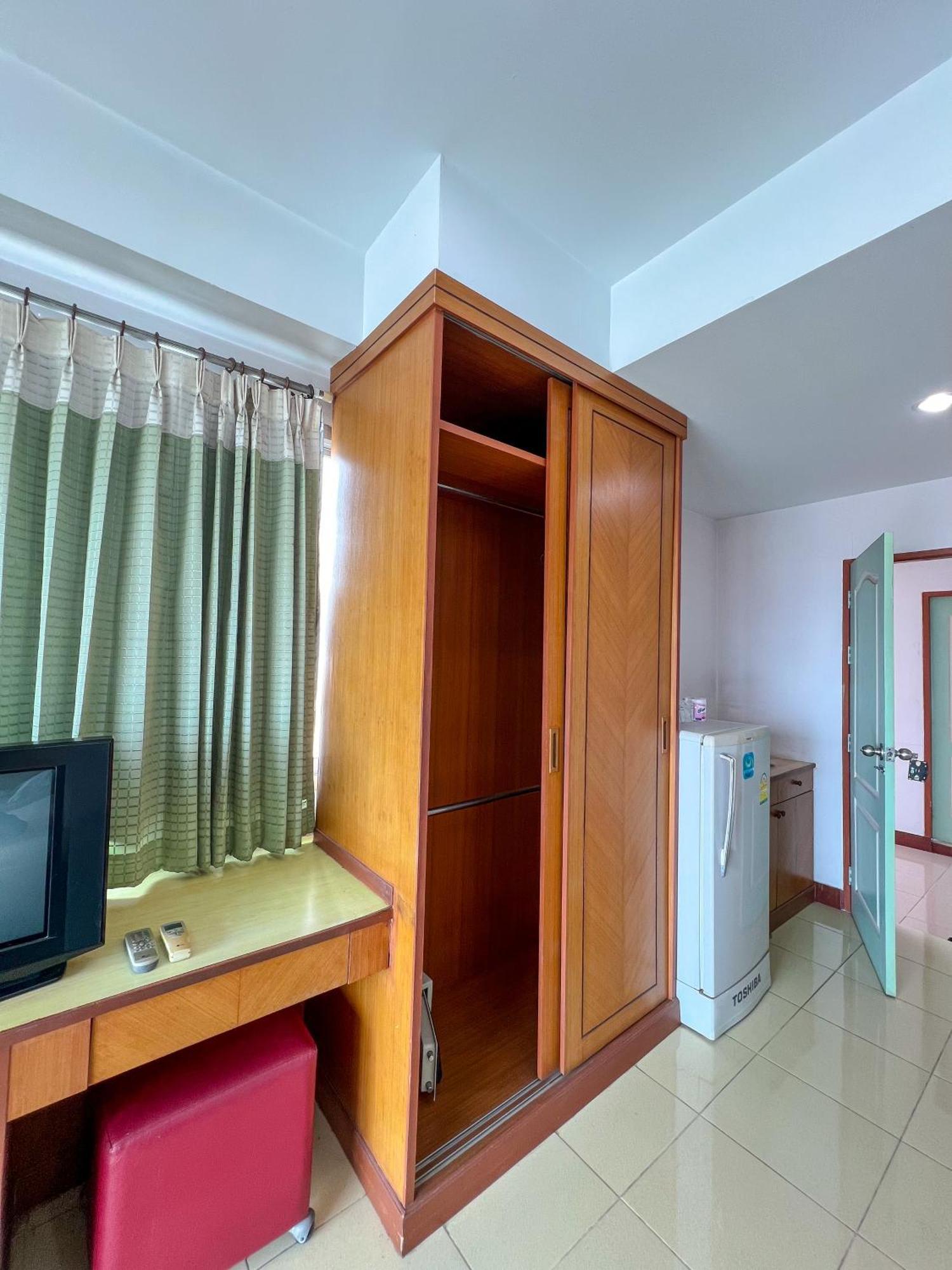 Pattara Mansion พัทยา Hotel Pattaya Buitenkant foto