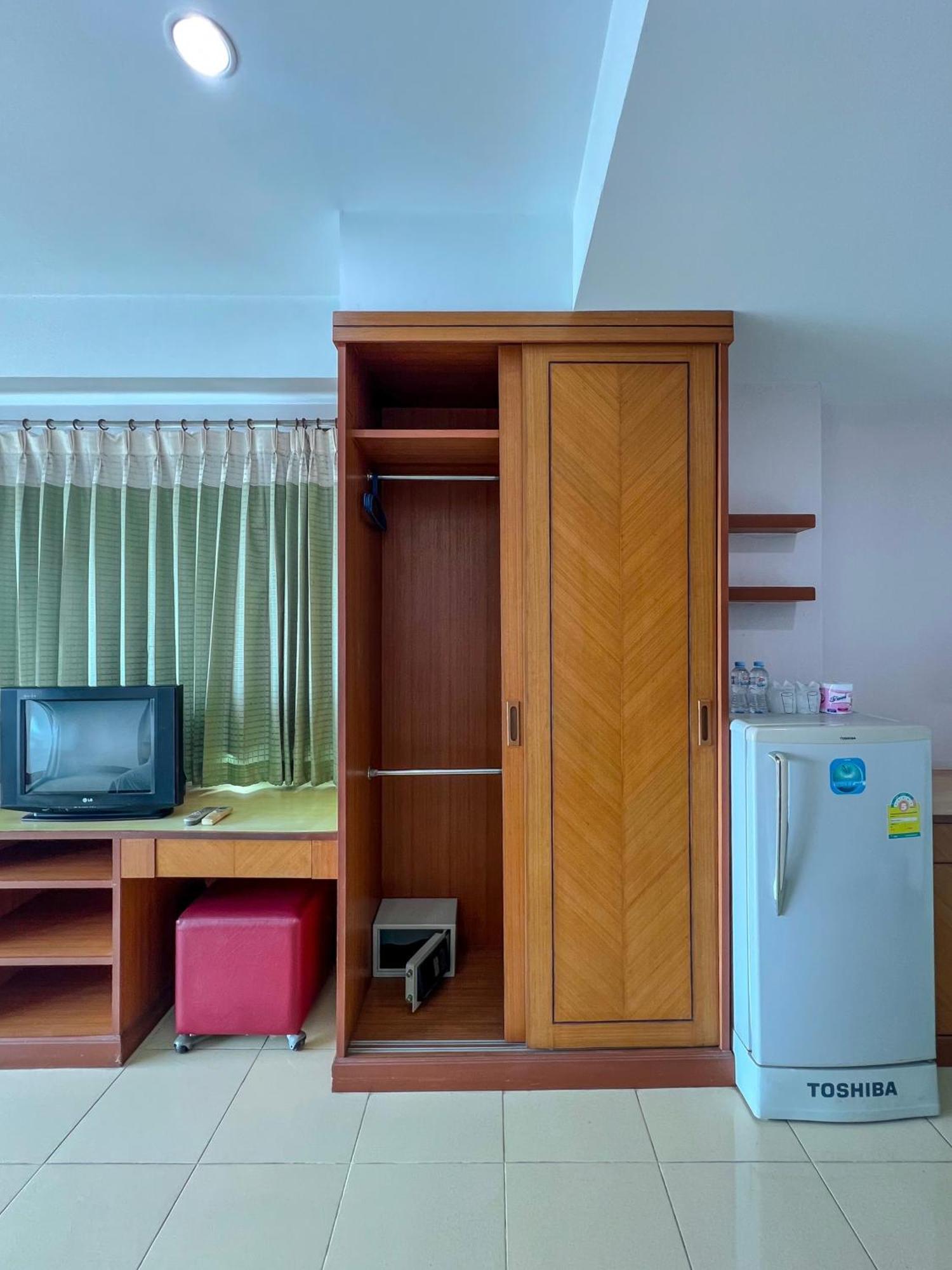 Pattara Mansion พัทยา Hotel Pattaya Buitenkant foto