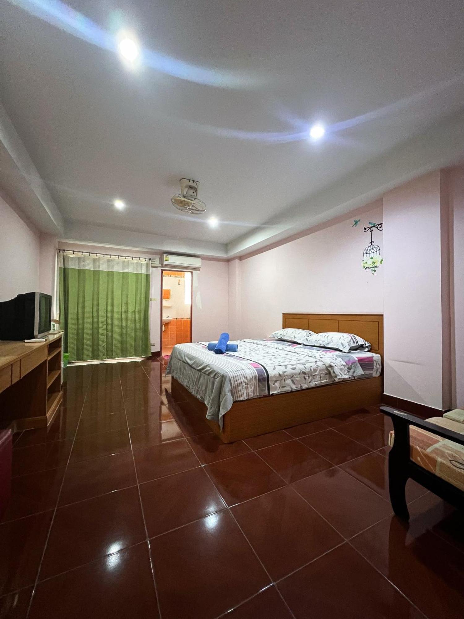 Pattara Mansion พัทยา Hotel Pattaya Buitenkant foto